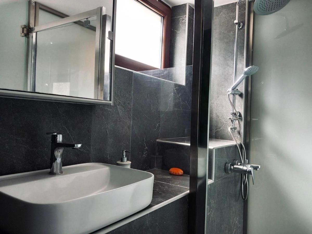 Moxy Paxos Apartments Gaios Luaran gambar